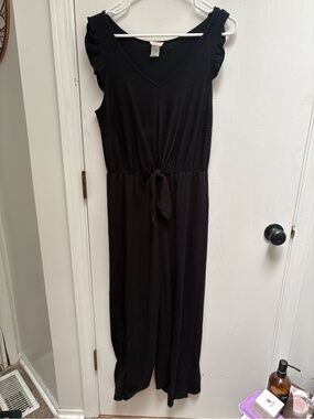 Caution To The Wind Black Ribbed Top -so dang cute!!!